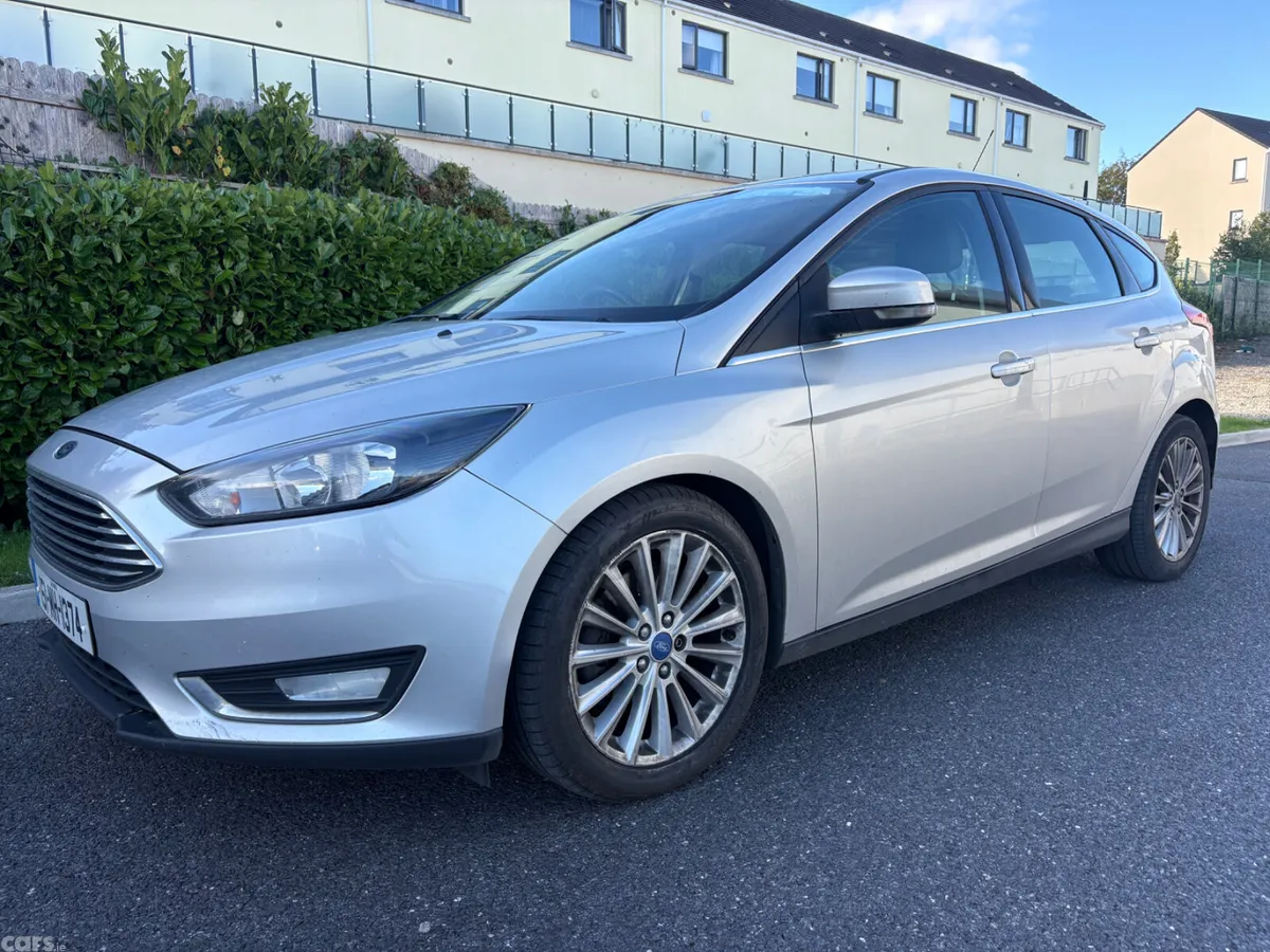Ford Focus Hatchback, Diesel, 2015, Silver
