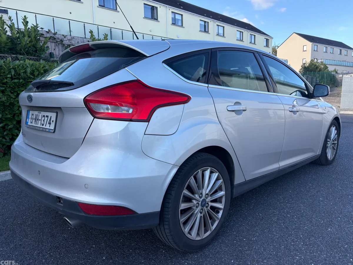 Ford Focus Hatchback, Diesel, 2015, Silver