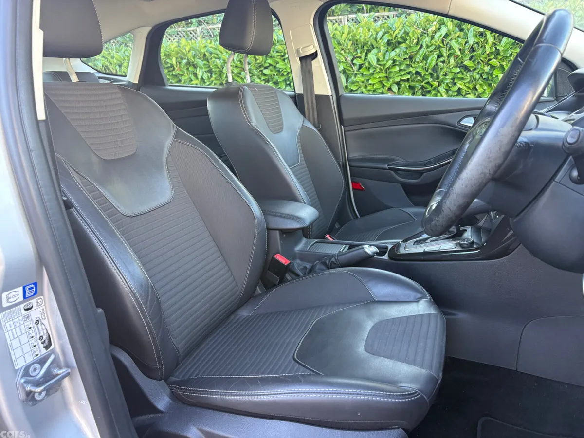 Ford Focus Hatchback, Diesel, 2015, Silver