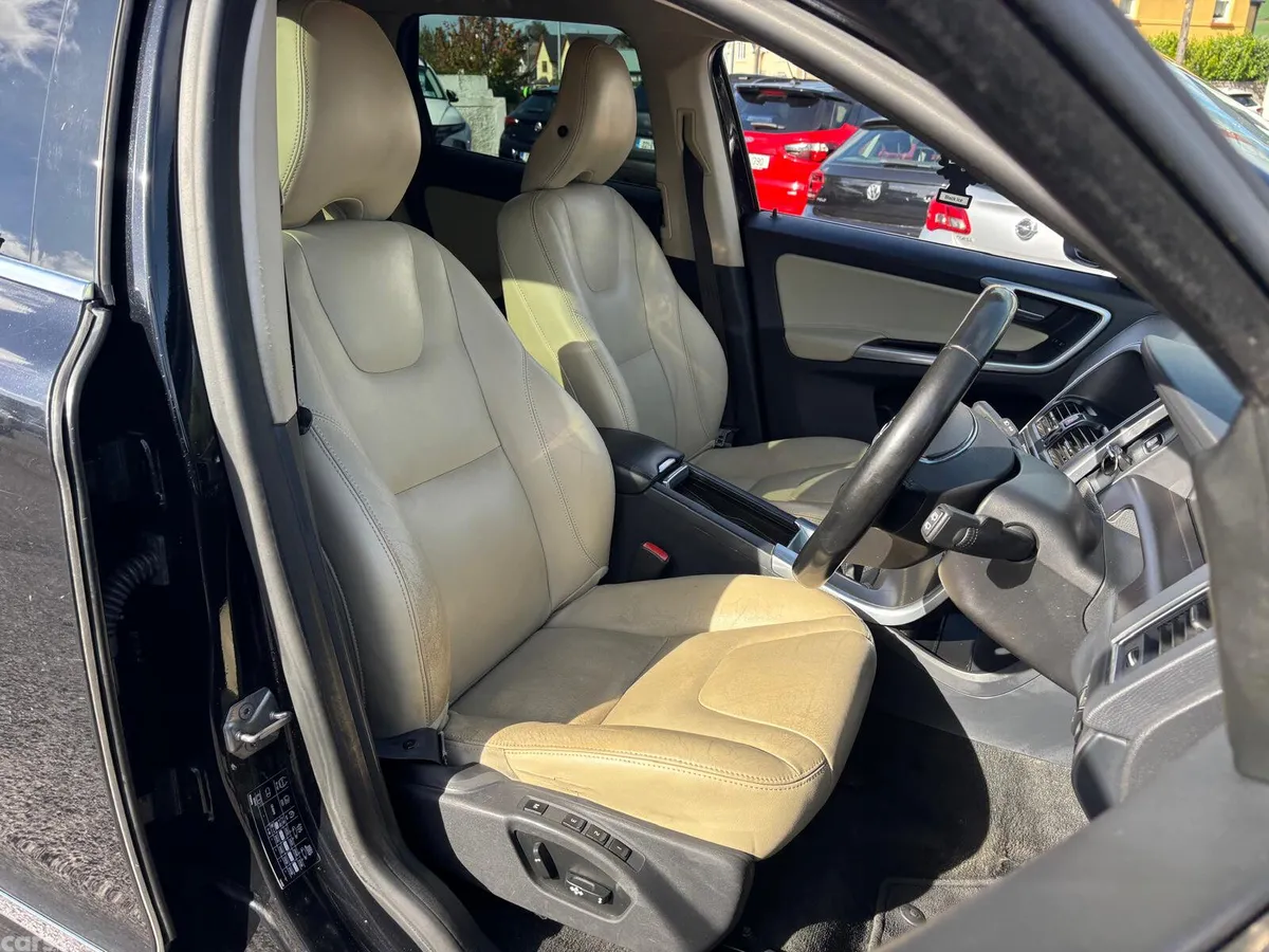 Volvo XC60 SUV, Diesel, 2014, Black
