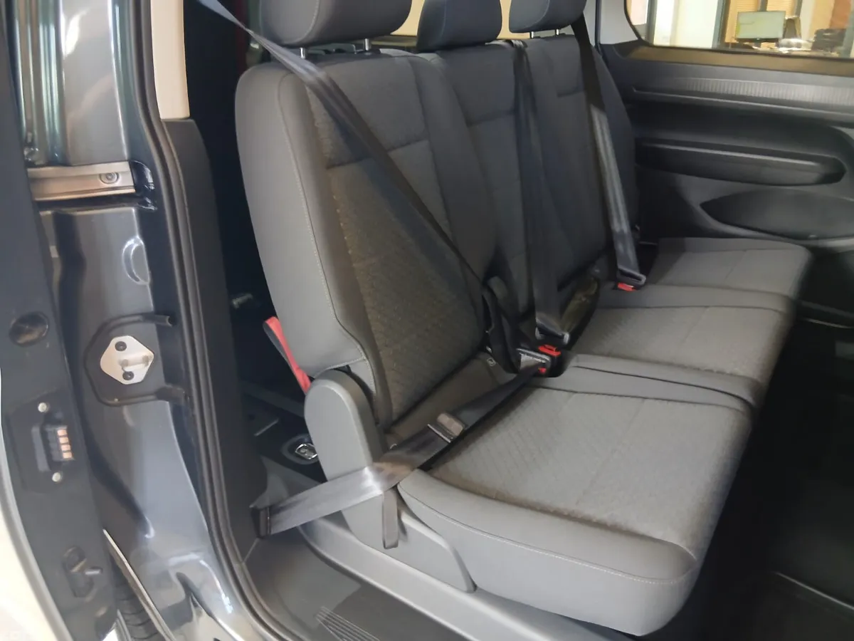 Ford Tourneo Connect MPV, Diesel, 2025, Grey