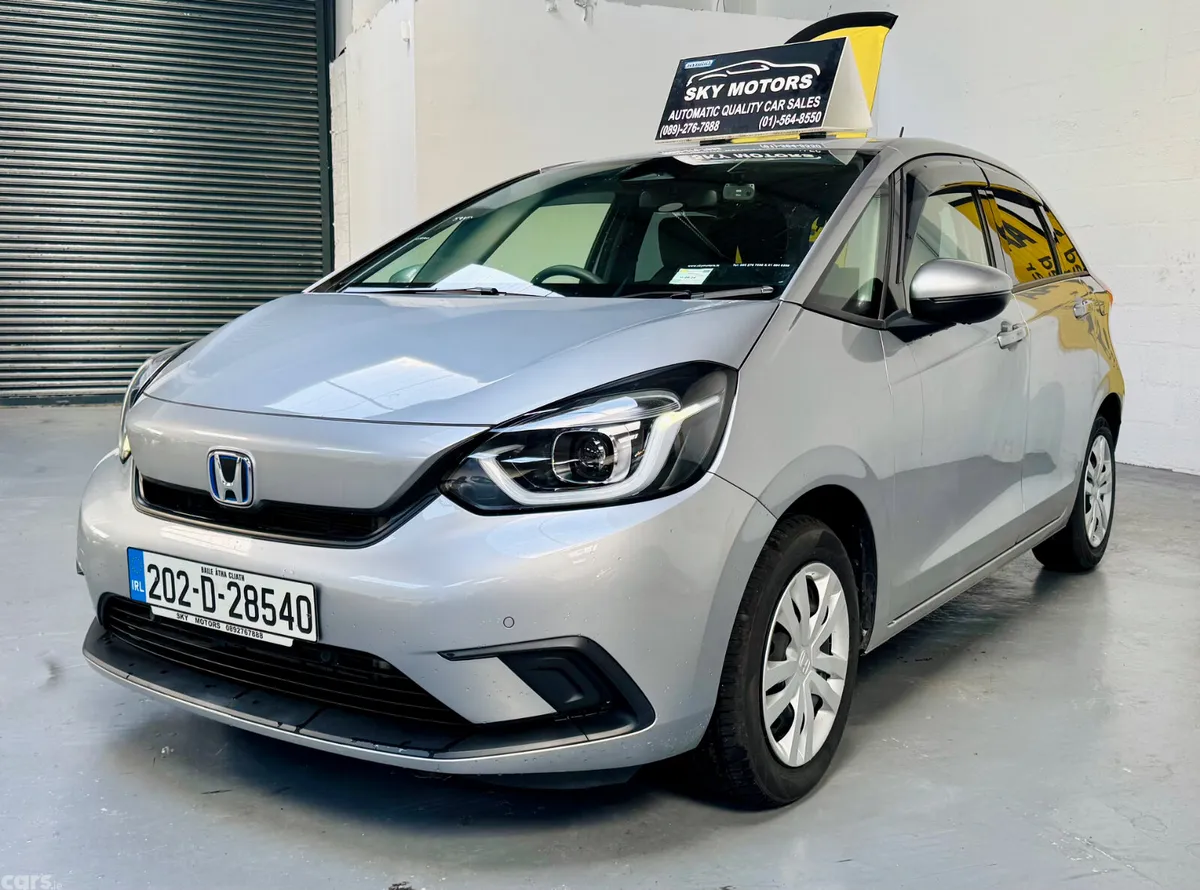 Honda Fit Hatchback, Petrol Hybrid, 2020, Silver