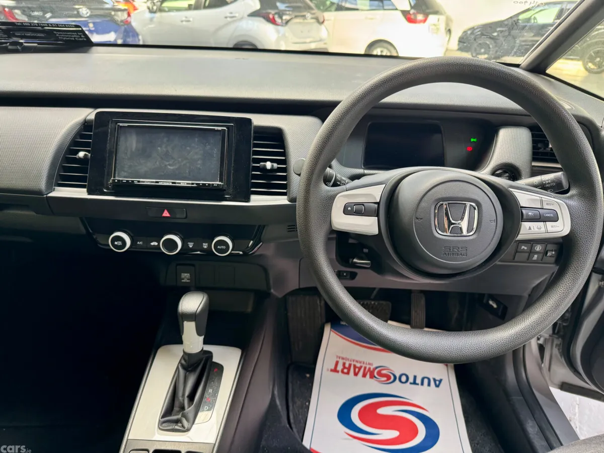 Honda Fit Hatchback, Petrol Hybrid, 2020, Silver