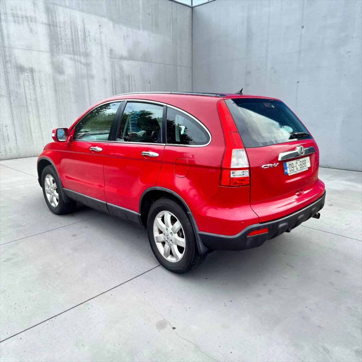 Honda CR-V SUV, Petrol, 2009, Red