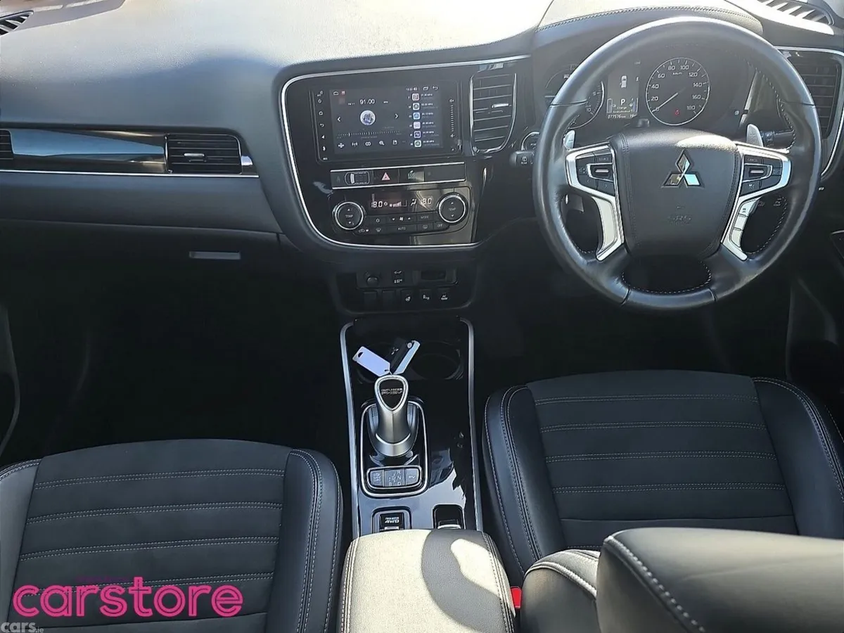 Mitsubishi Outlander SUV, Petrol Plug-in Hybrid, 2019, Black
