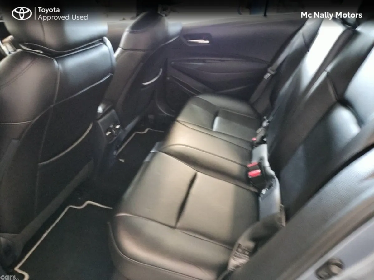 Toyota Corolla Saloon, Petrol Hybrid, 2022, Grey