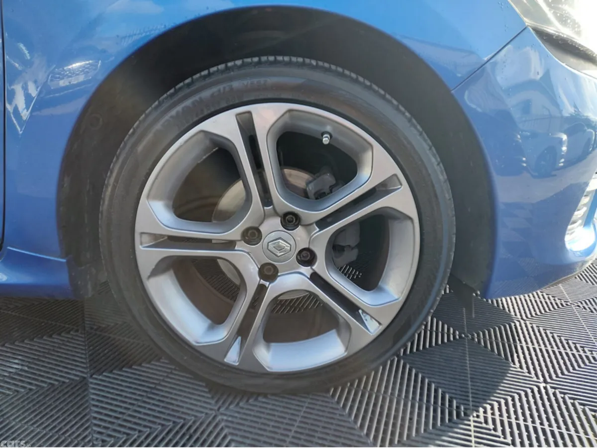 Renault Clio Hatchback, Petrol, 2016, Blue