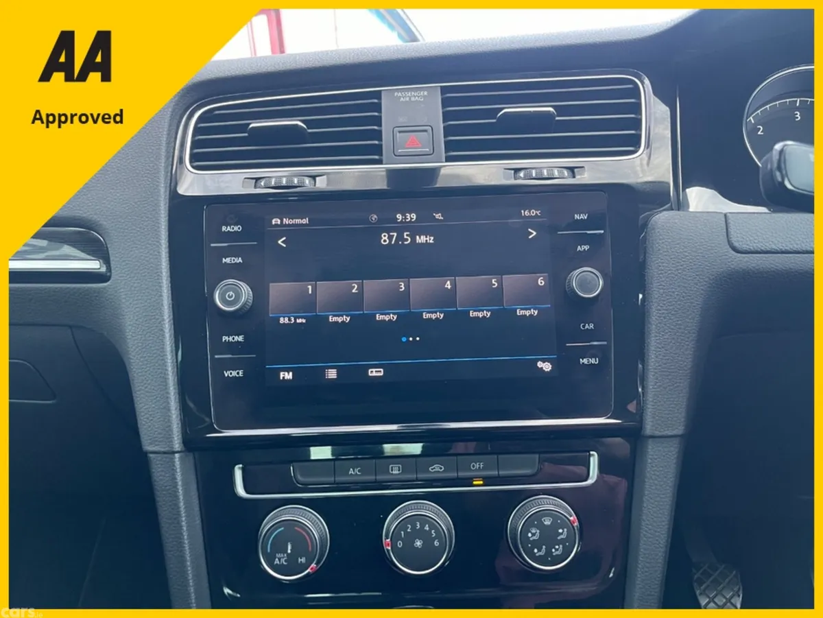 Volkswagen Golf Hatchback, Diesel, 2018, Silver