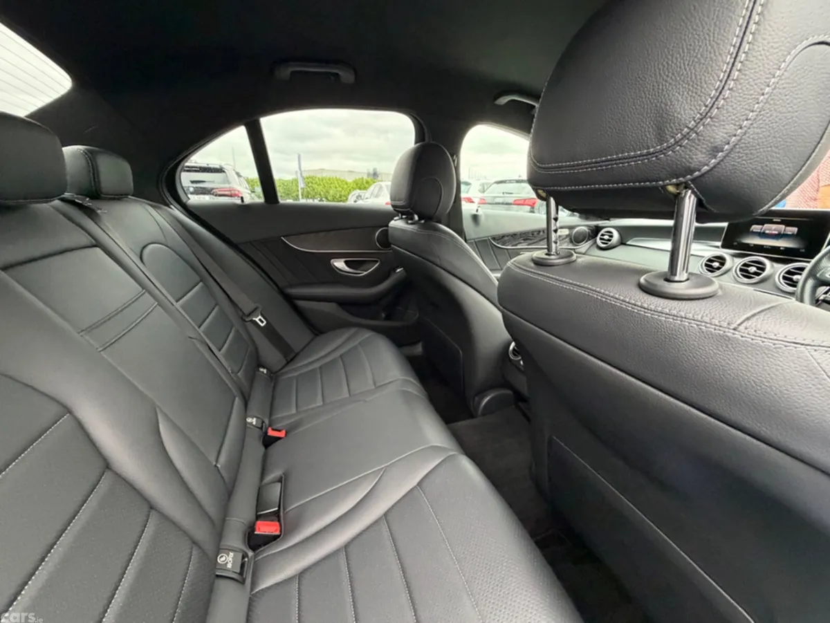 Mercedes-Benz C-Class Saloon, Diesel, 2018, White