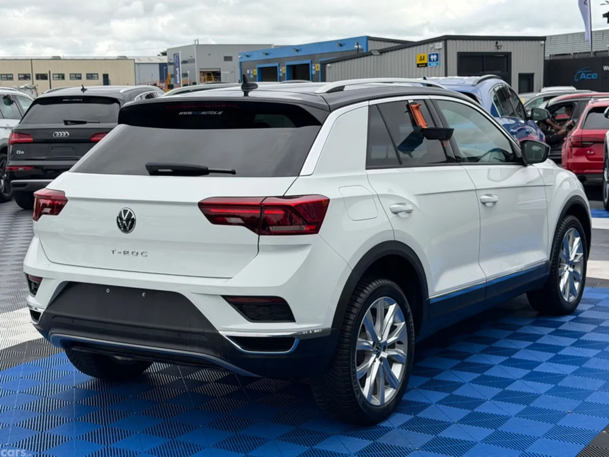Volkswagen T-Roc SUV, Diesel, 2021, White