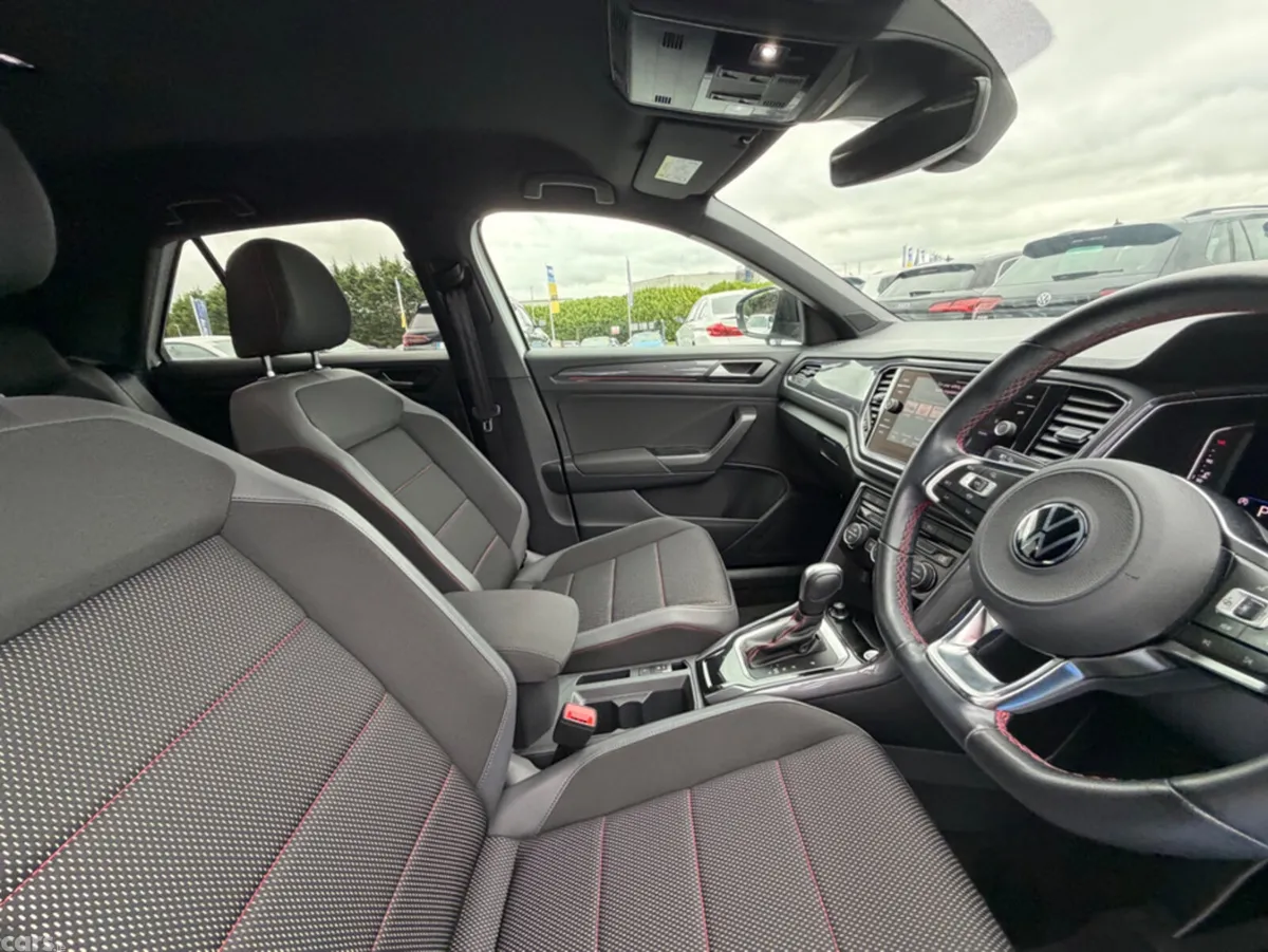 Volkswagen T-Roc SUV, Diesel, 2021, White