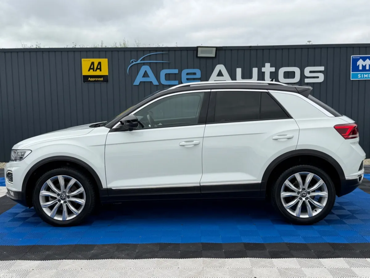 Volkswagen T-Roc SUV, Diesel, 2021, White