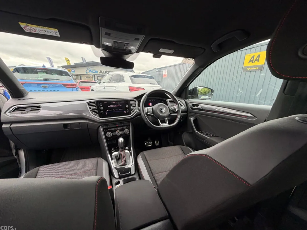 Volkswagen T-Roc SUV, Diesel, 2021, White