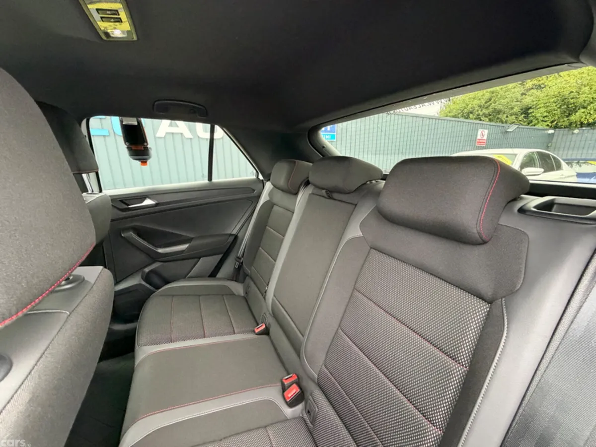 Volkswagen T-Roc SUV, Diesel, 2021, White