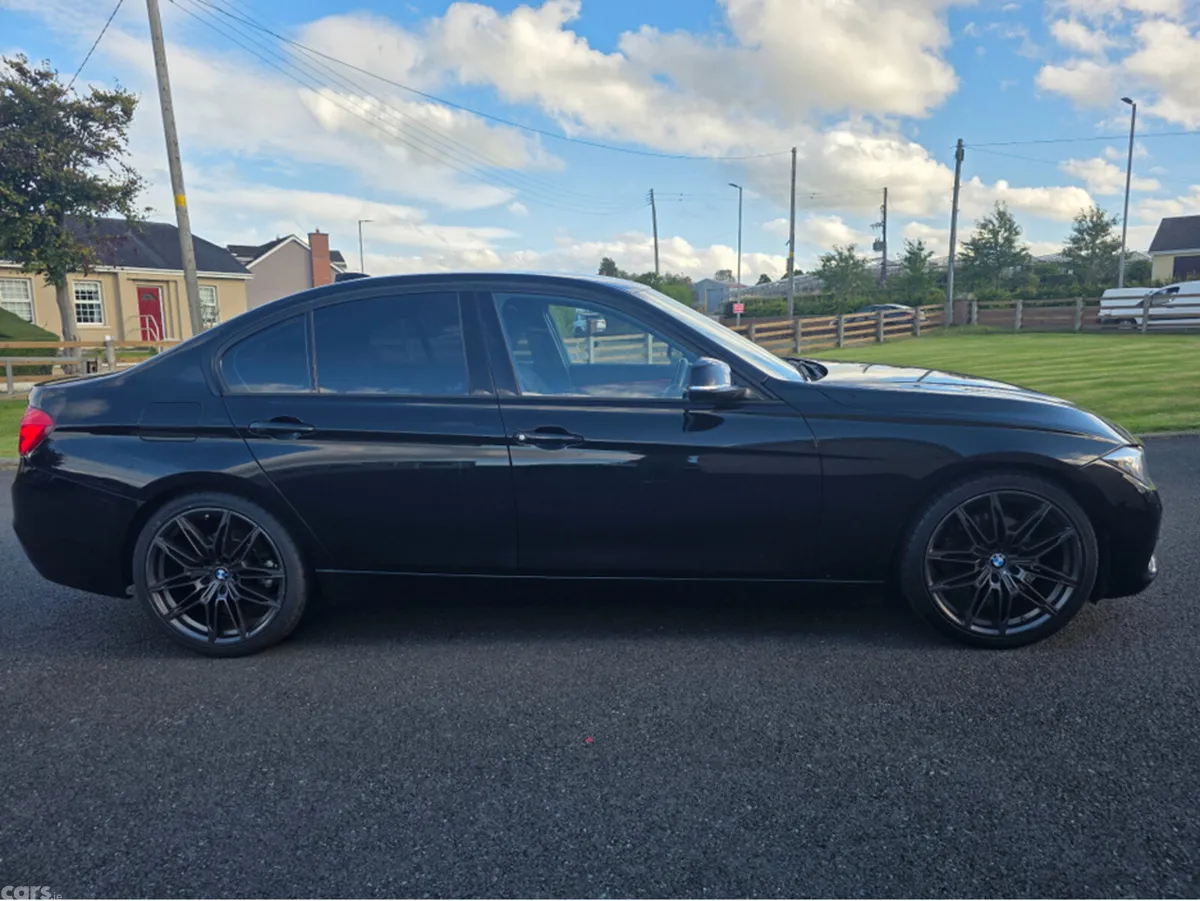 BMW 3-Series Saloon, Diesel, 2015, Black