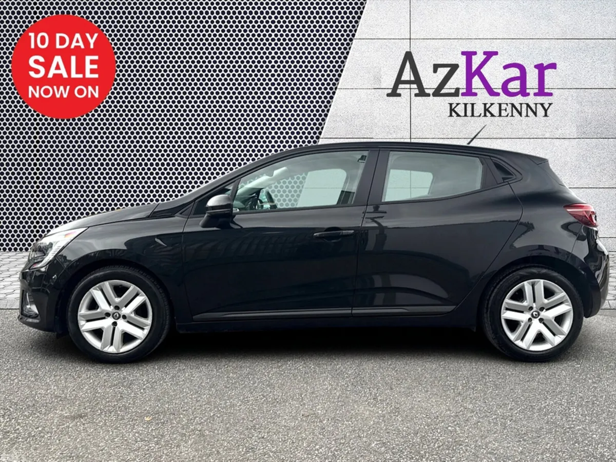 Renault Clio Hatchback, Petrol, 2023, Black