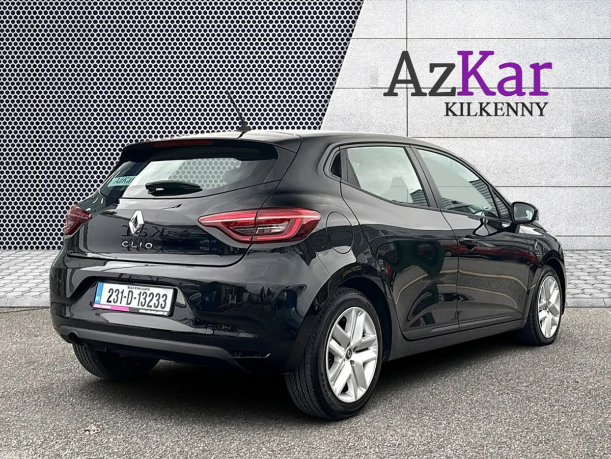 Renault Clio Hatchback, Petrol, 2023, Black