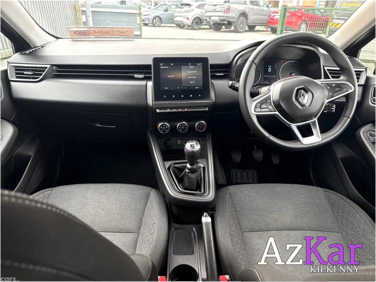 Renault Clio Hatchback, Petrol, 2023, Black