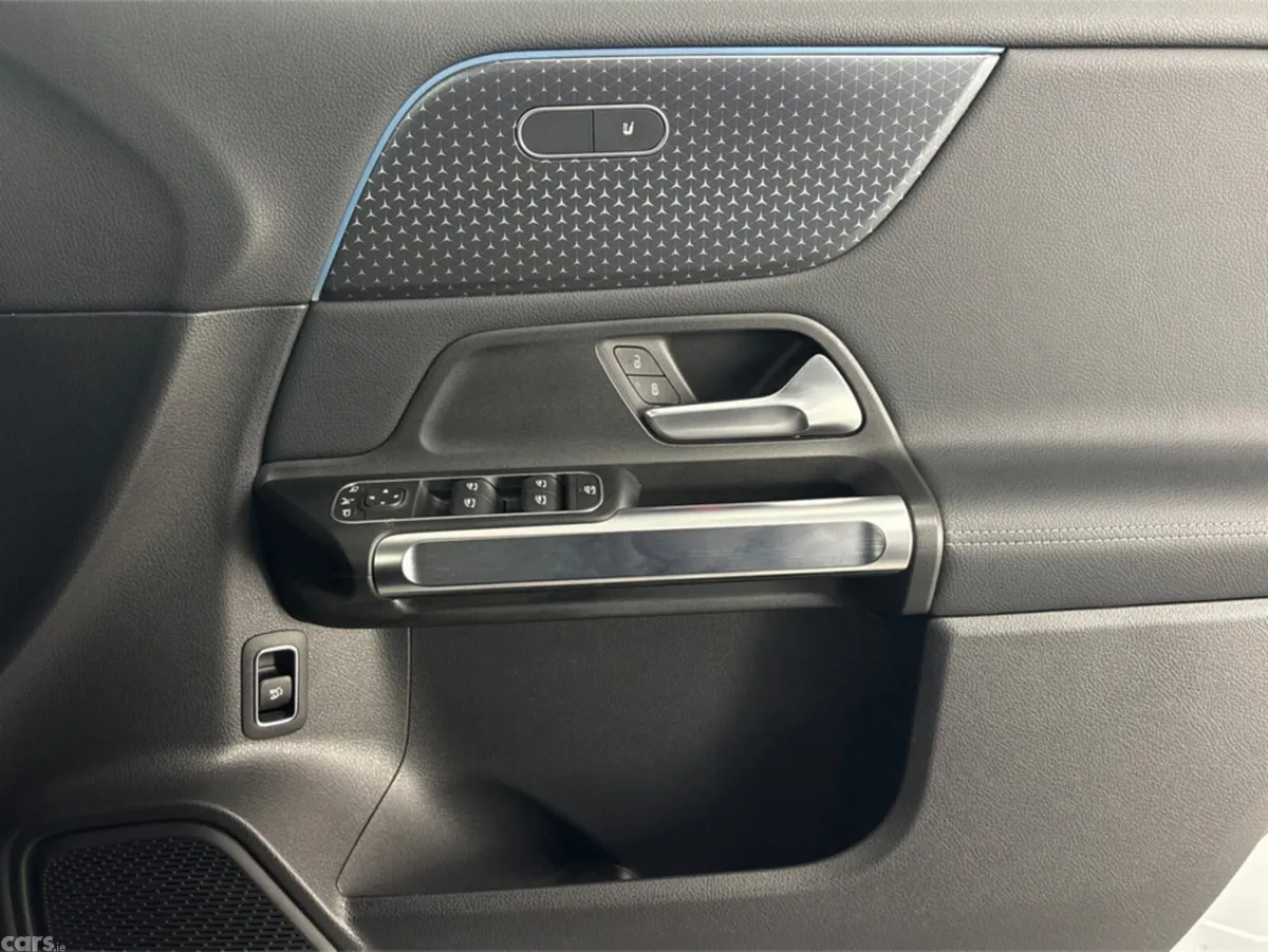 Mercedes-Benz EQB Estate, Electric, 2025, Silver