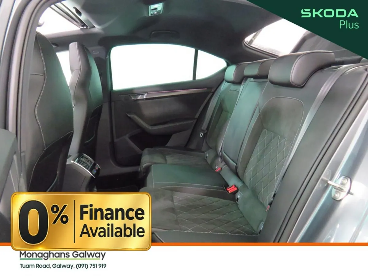 Skoda Superb Hatchback, Diesel, 2023, Grey