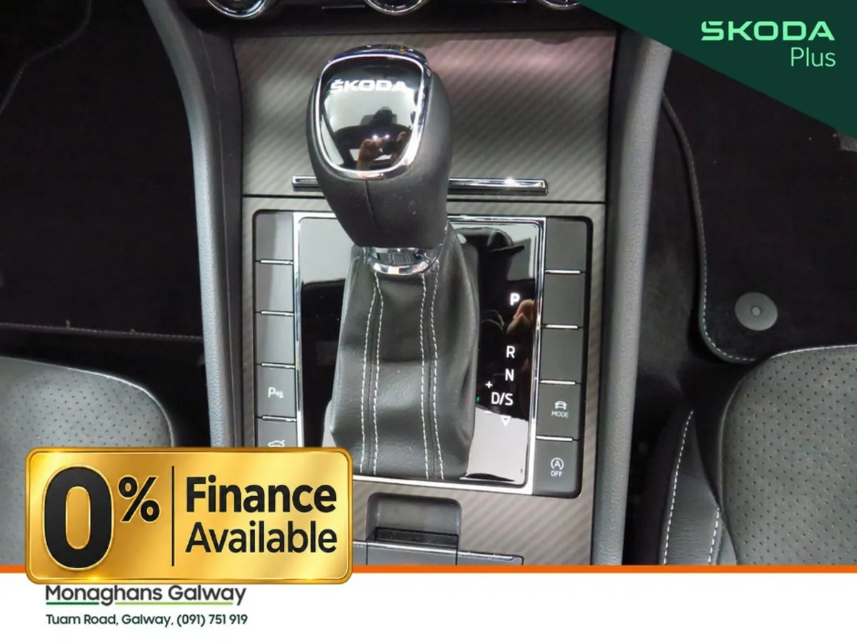 Skoda Superb Hatchback, Diesel, 2023, Grey