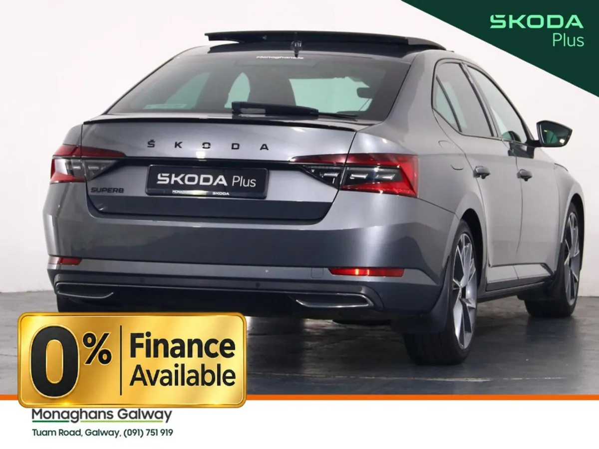 Skoda Superb Hatchback, Diesel, 2023, Grey