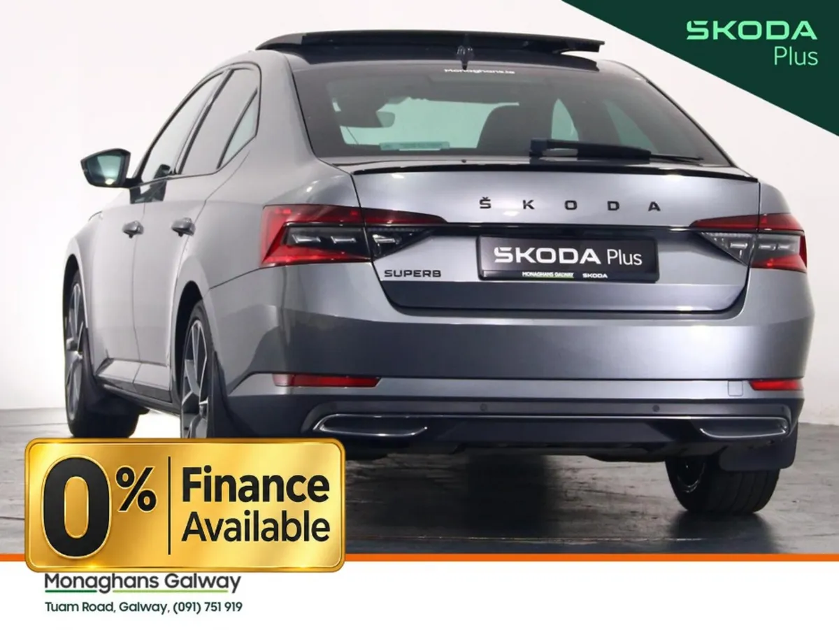 Skoda Superb Hatchback, Diesel, 2023, Grey