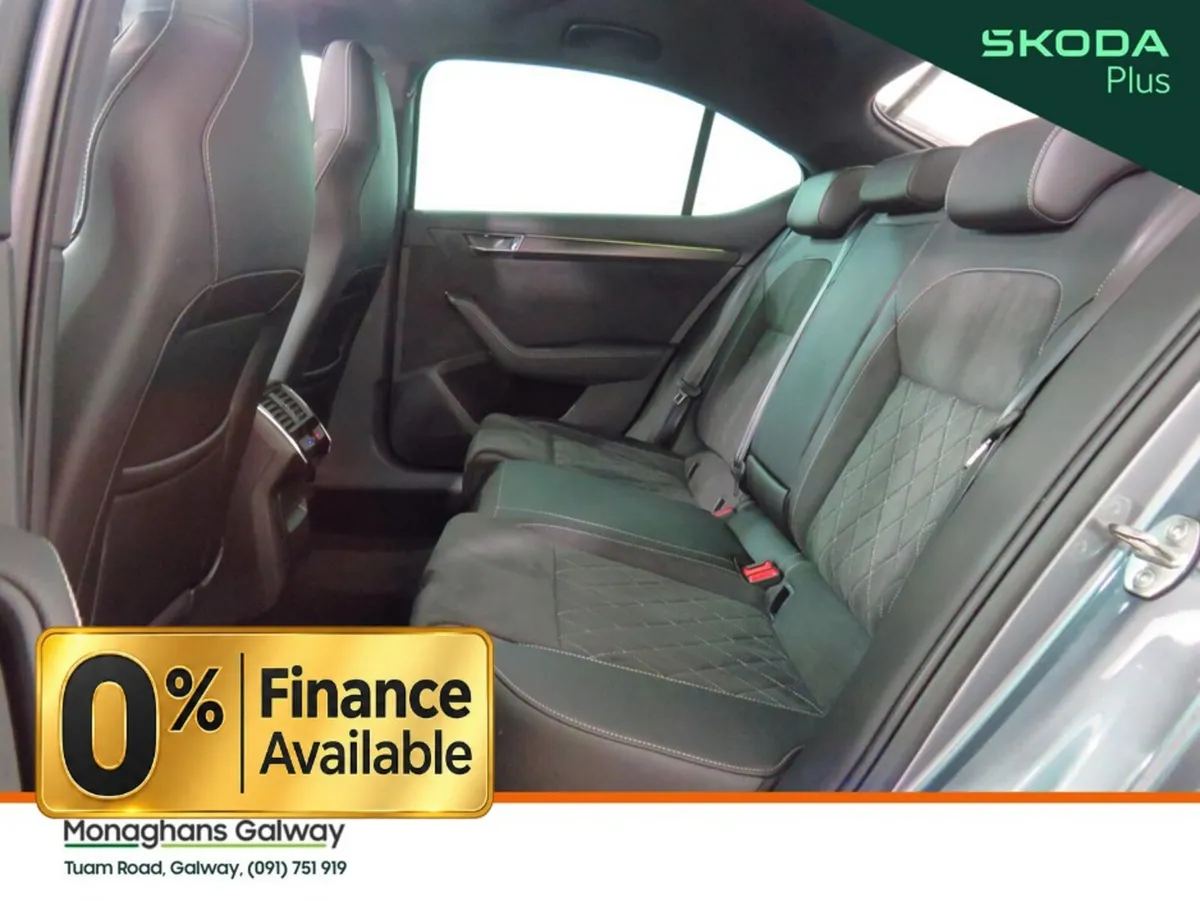 Skoda Superb Hatchback, Diesel, 2023, Grey
