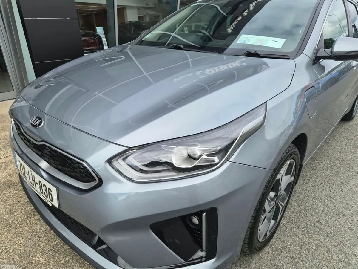 Kia Ceed Estate, Petrol Plug-in Hybrid, 2021, Grey