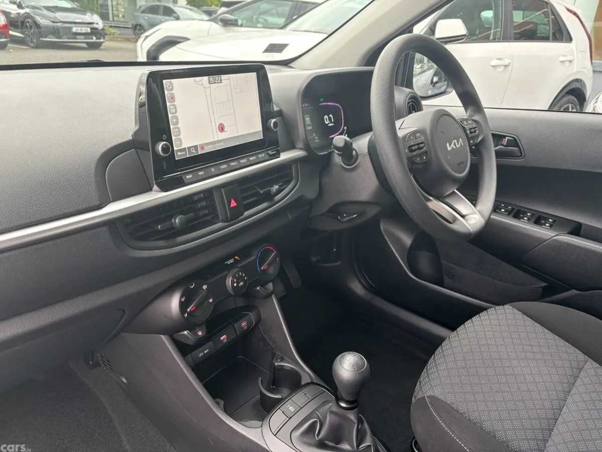 Kia Picanto Hatchback, Petrol, 2025, White