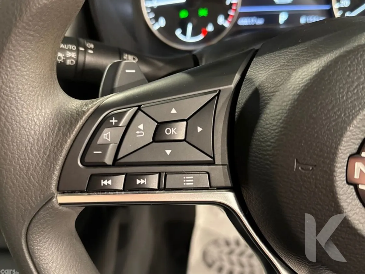 Nissan Juke MPV, Petrol, 2025, Grey