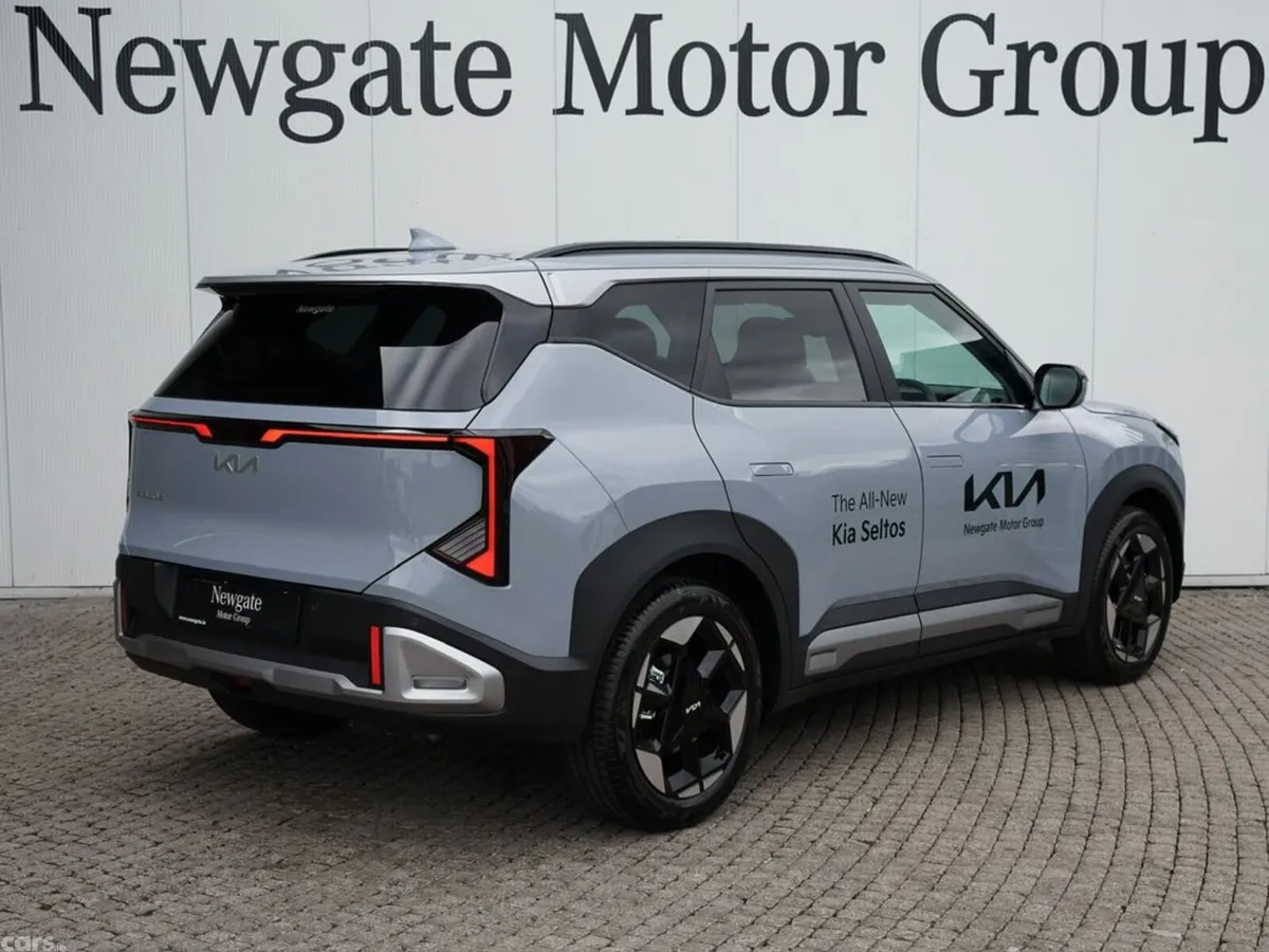 Kia Seltos SUV, Petrol, 2027, Grey