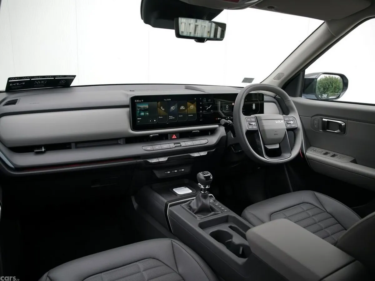 Kia Seltos SUV, Petrol, 2027, Grey