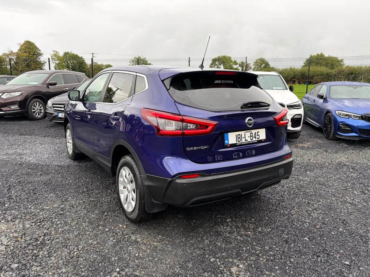 Nissan Qashqai MPV, Petrol, 2018, Blue