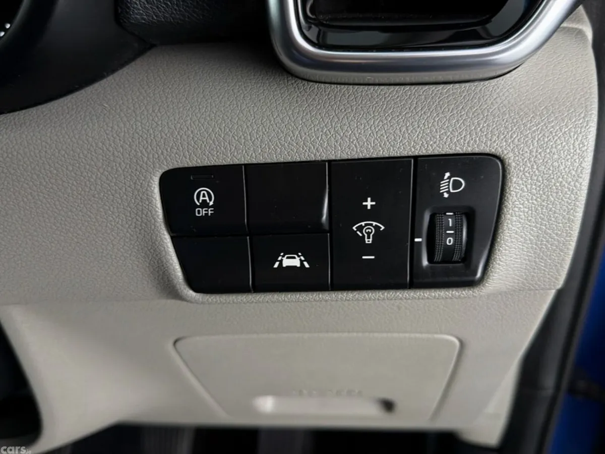 Kia Sportage SUV, Diesel Hybrid, 2020, Blue