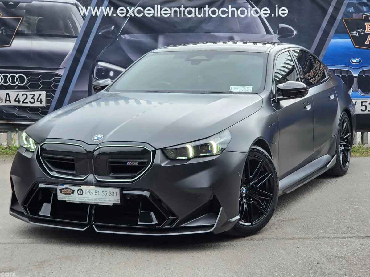 BMW M5 Saloon, Petrol Plug-in Hybrid, 2025, Grey