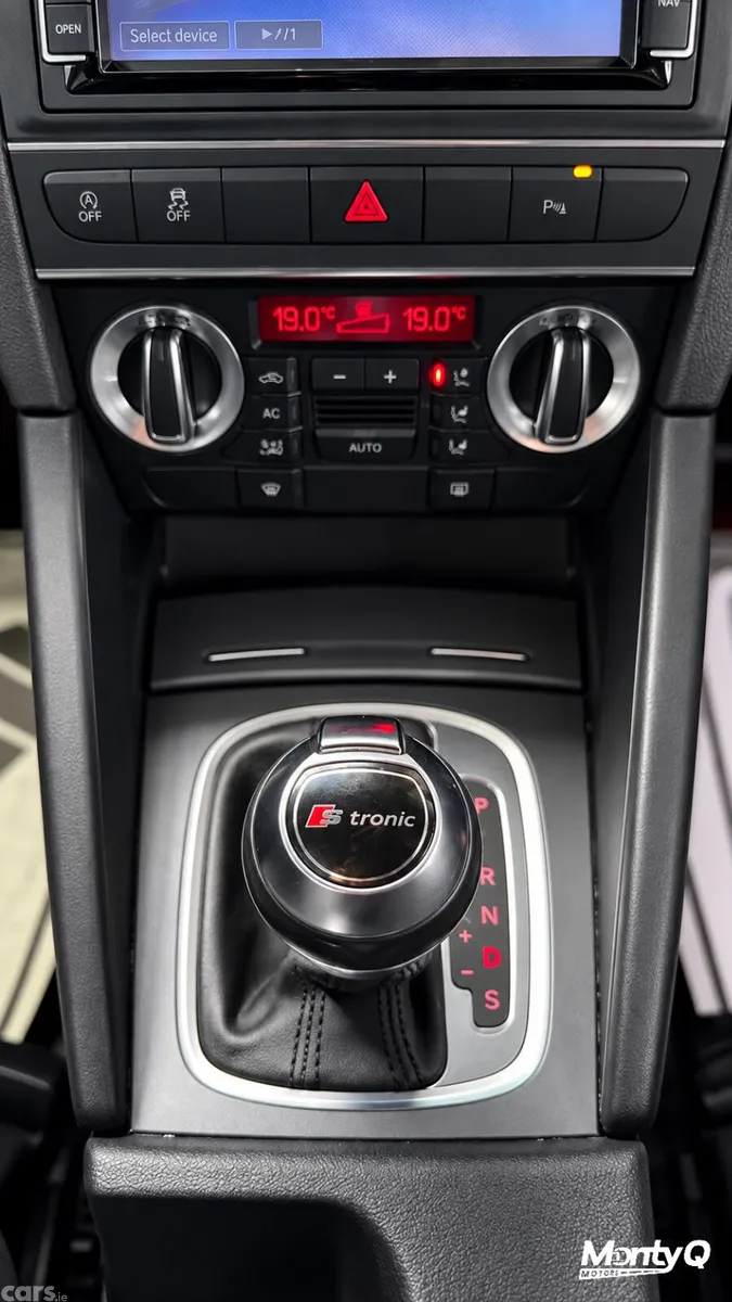 Audi A3 Hatchback, Petrol, 2013, Red