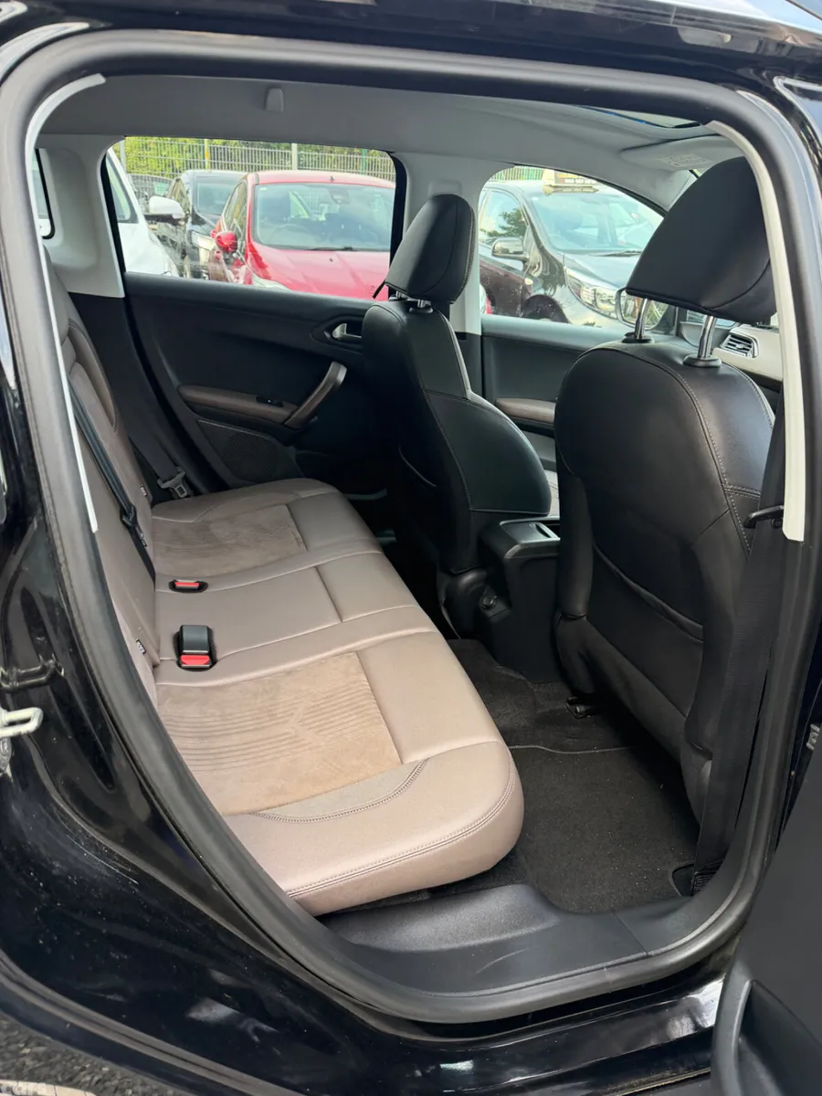 Peugeot 2008 Estate, Petrol, 2014, Black