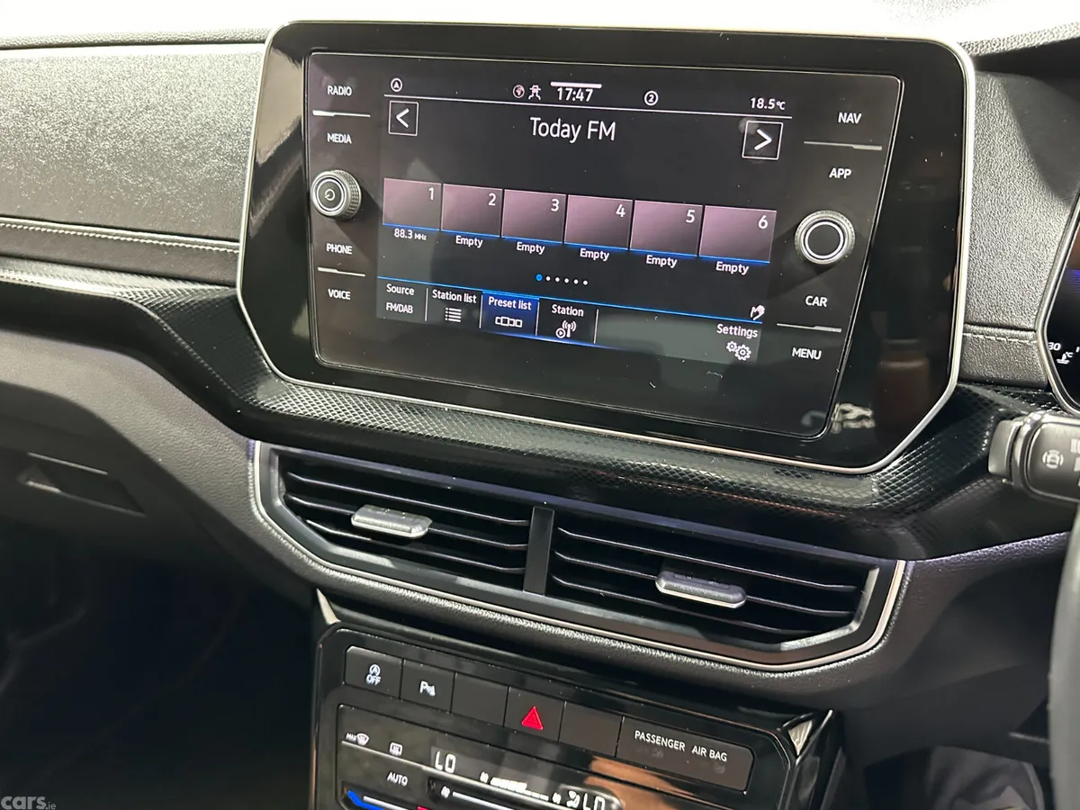 Volkswagen T-Cross Estate/Jeep, Petrol, 2024, Black