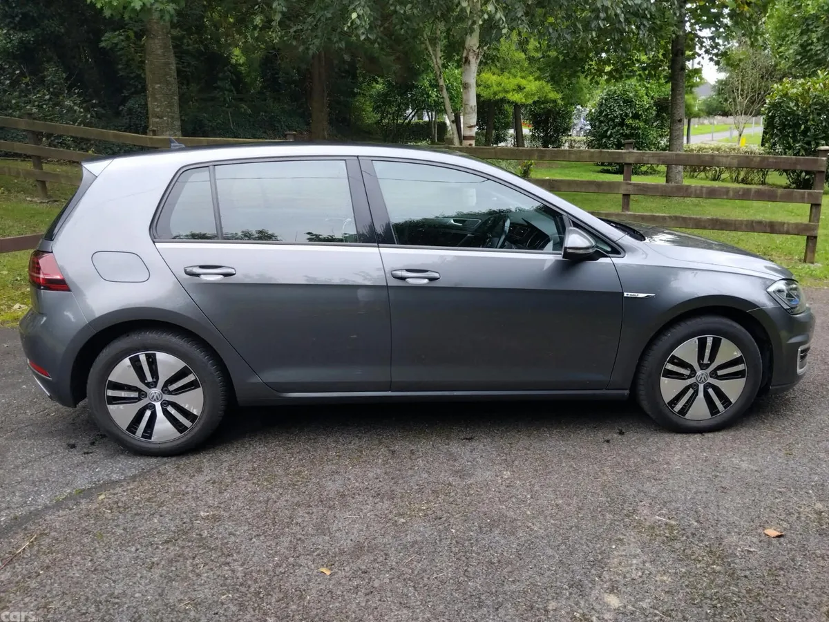 Volkswagen Golf Hatchback, Electric, 2020, Grey