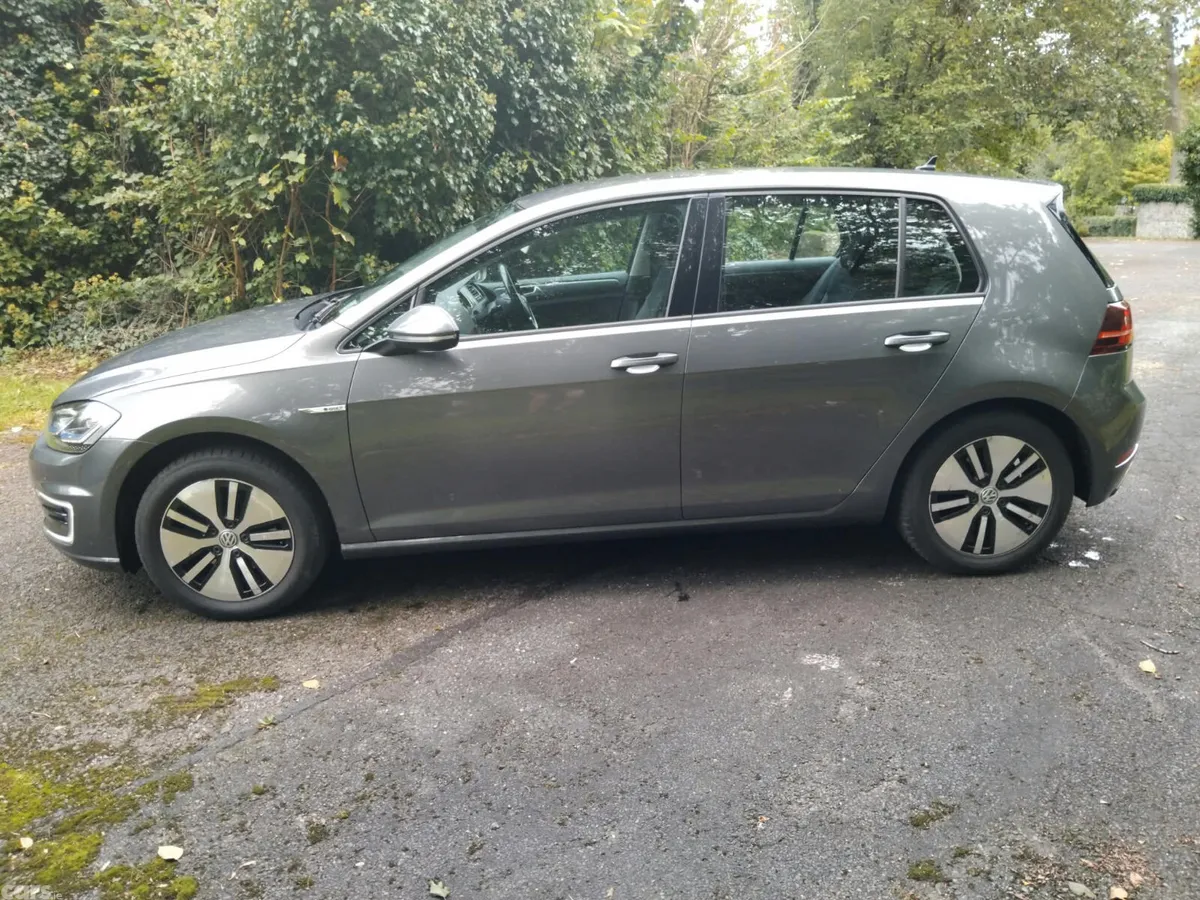 Volkswagen Golf Hatchback, Electric, 2020, Grey