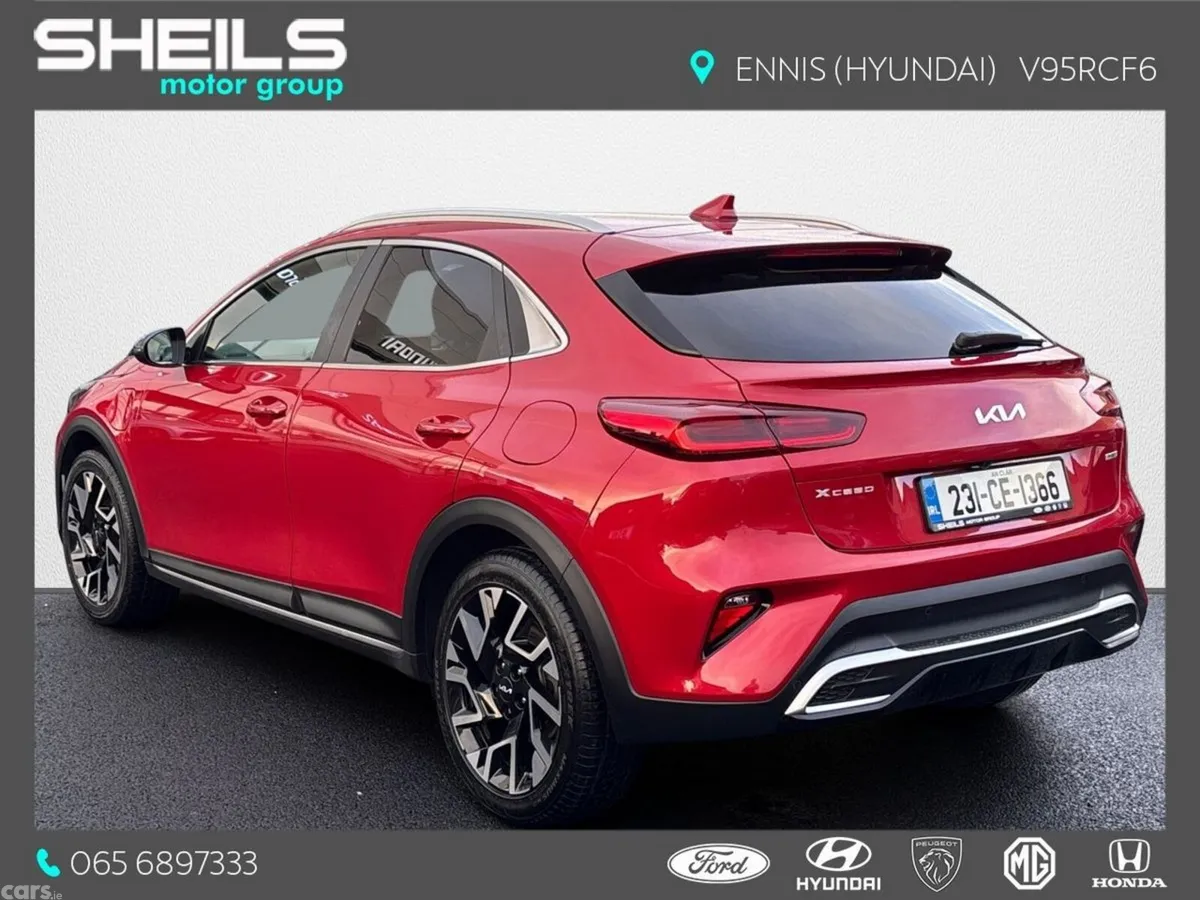 Kia XCeed Hatchback, Petrol Plug-in Hybrid, 2023, Red