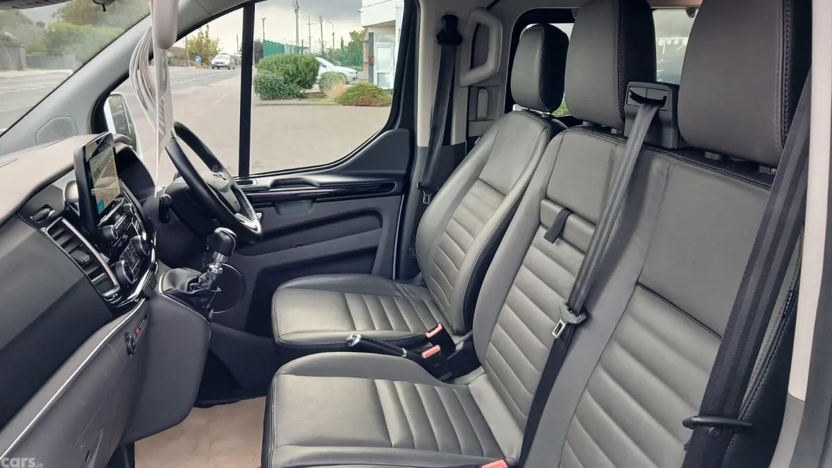 Ford Tourneo Custom MPV, Diesel, 2019, White