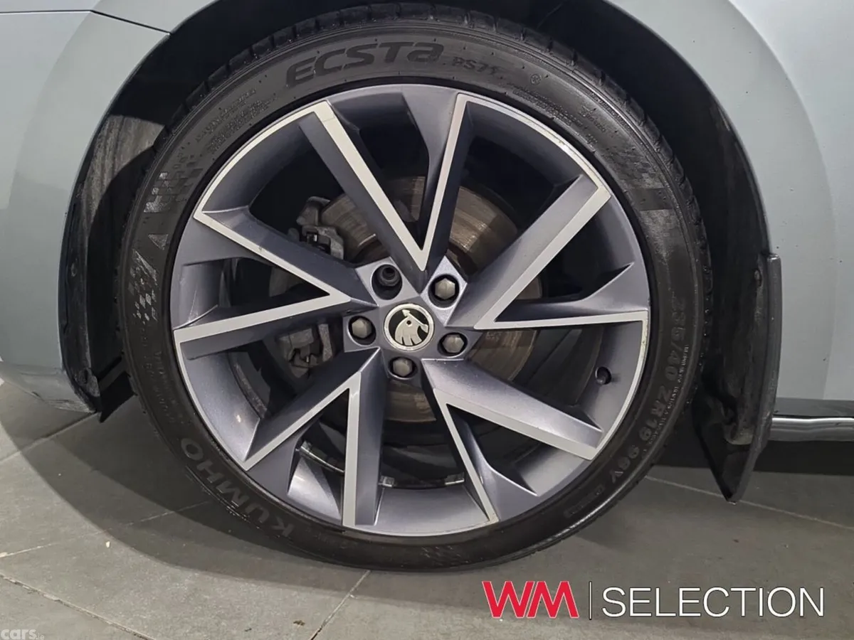 Skoda Superb Estate, Diesel, 2021, Grey