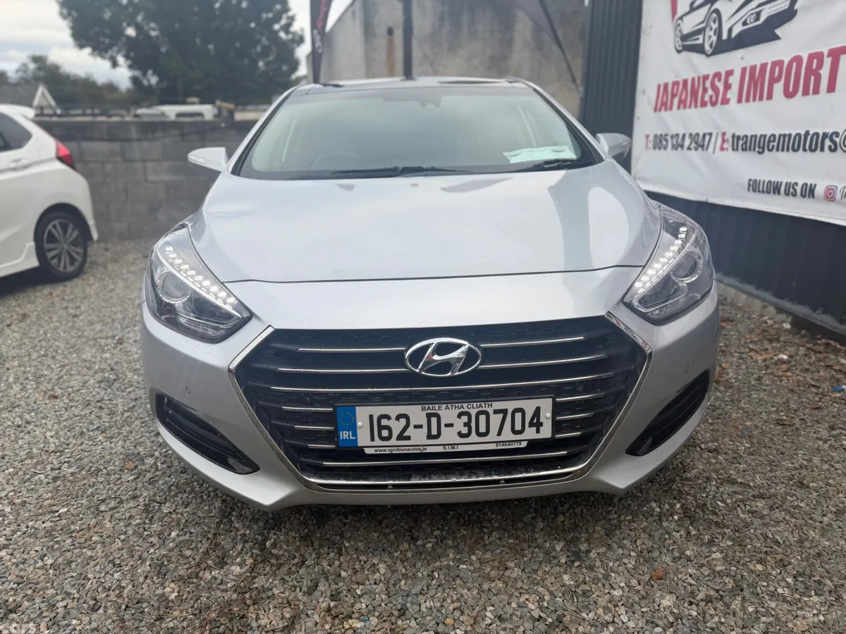 Hyundai i40 Saloon, Diesel, 2016, Silver