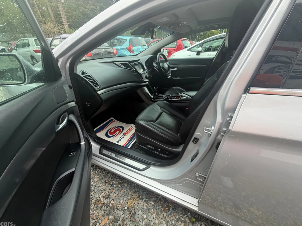 Hyundai i40 Saloon, Diesel, 2016, Silver