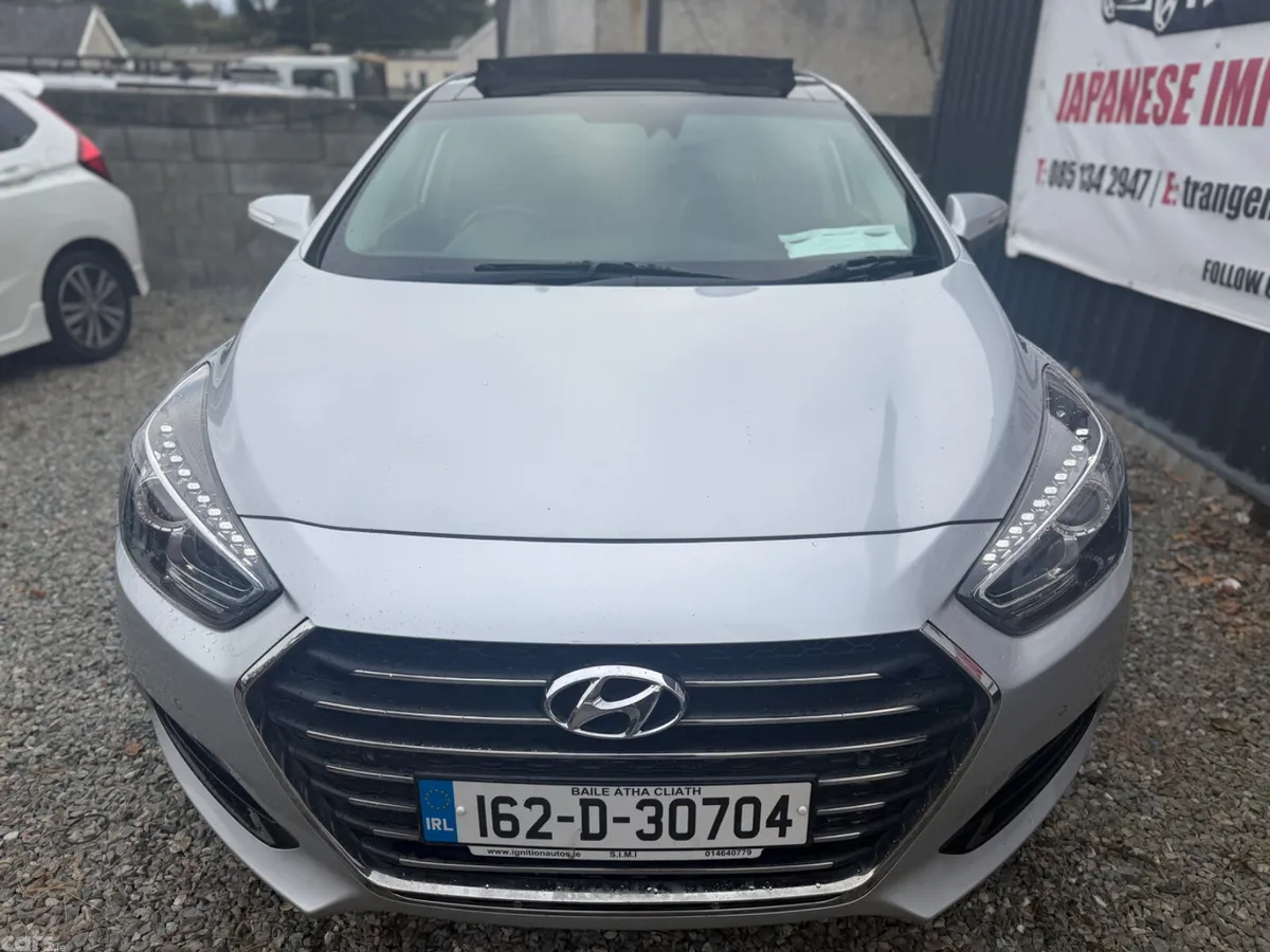 Hyundai i40 Saloon, Diesel, 2016, Silver
