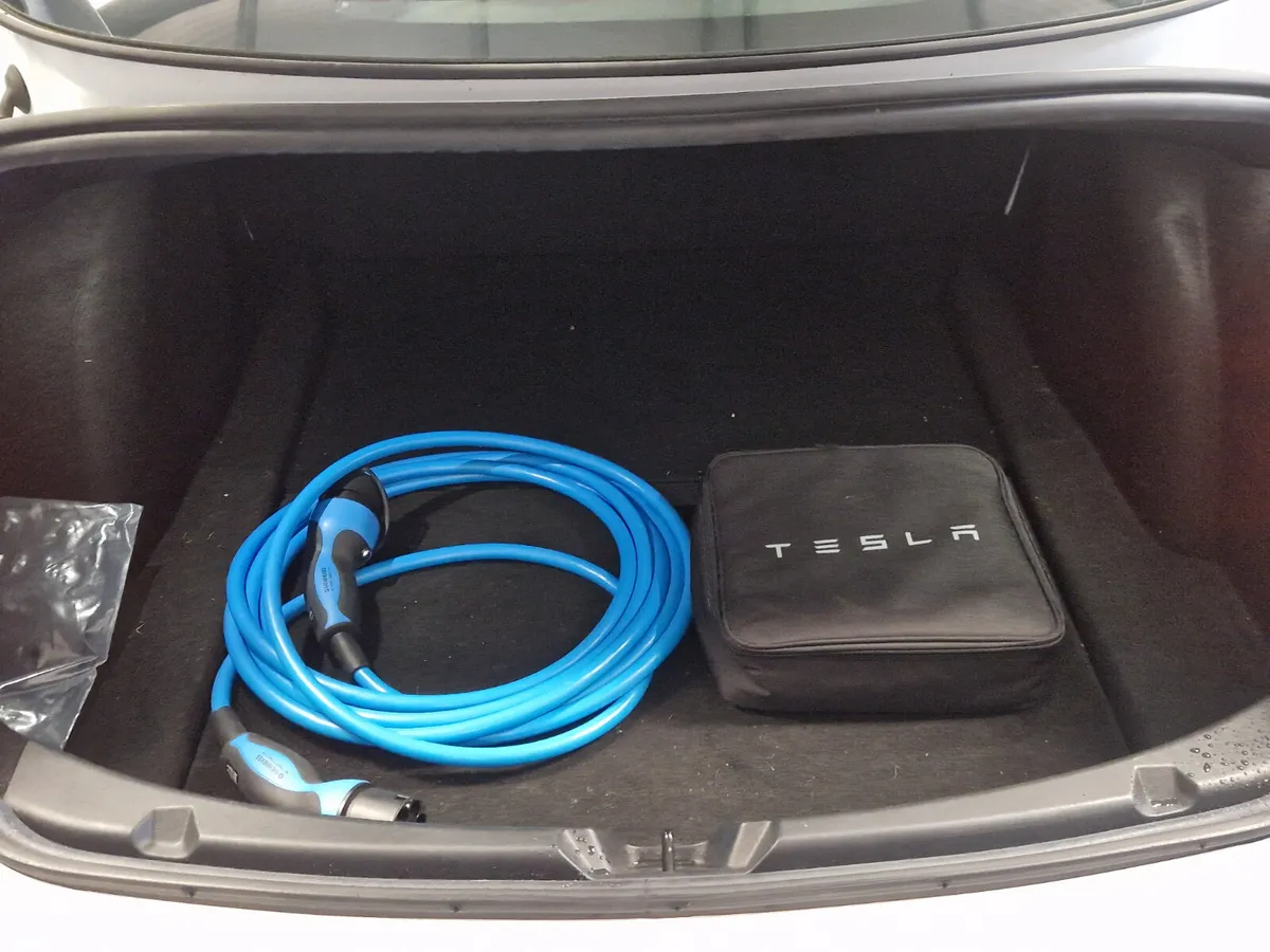 Tesla Model 3 Saloon, Electric, 2022, White