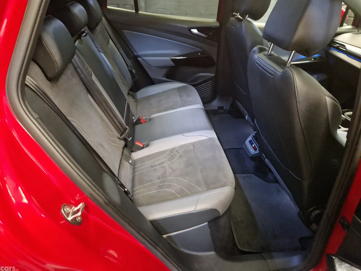 Volkswagen ID.5 Estate, Electric, 2022, Red