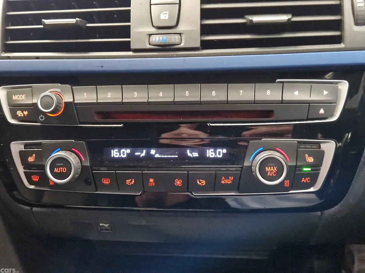 BMW 3-Series Saloon, Petrol Plug-in Hybrid, 2017, Blue